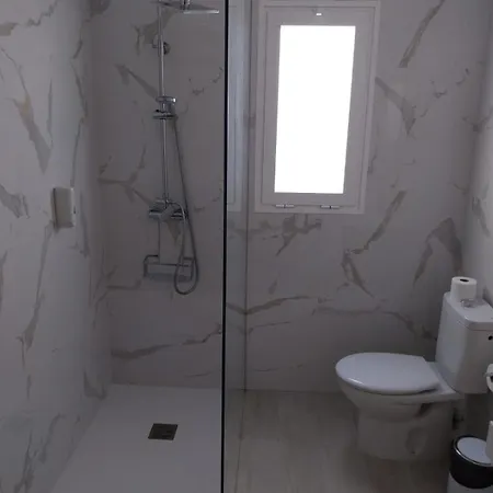 Hotell Monopol 3*